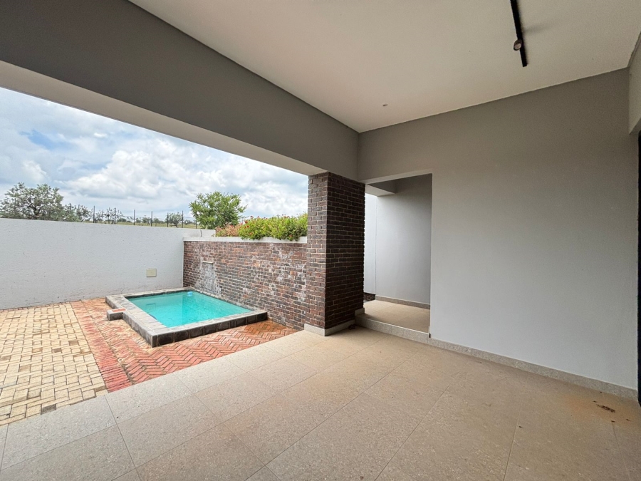 To Let 3 Bedroom Property for Rent in Helderzicht Eco Estate North West